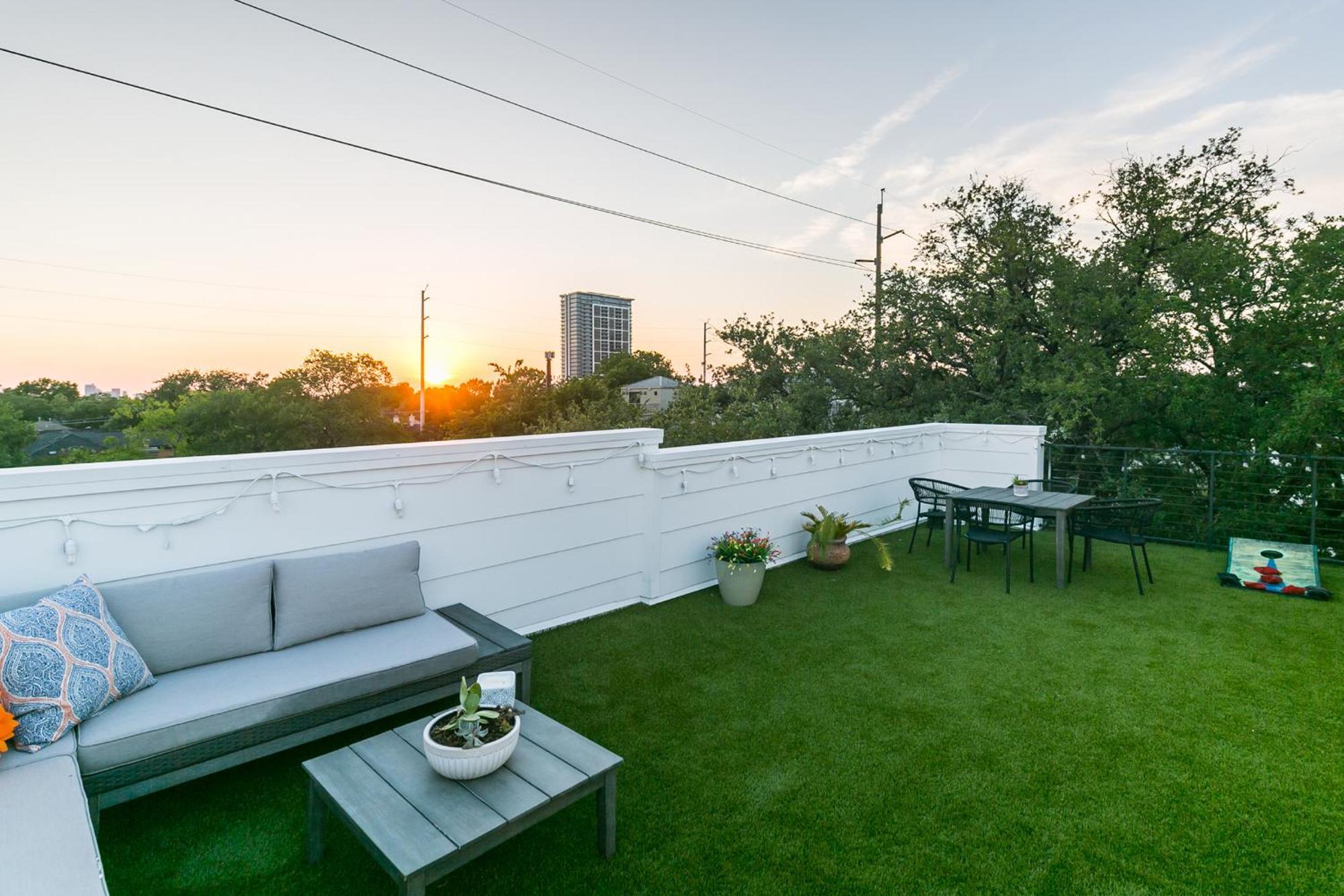 Montrose Guesthouse Suites By Dunyha Houston Ngoại thất bức ảnh