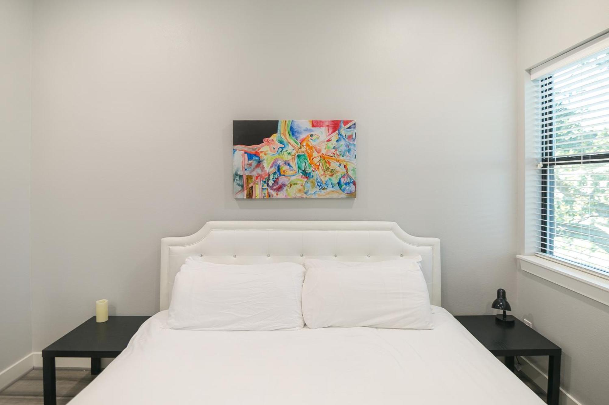 Montrose Guesthouse Suites By Dunyha Houston Ngoại thất bức ảnh