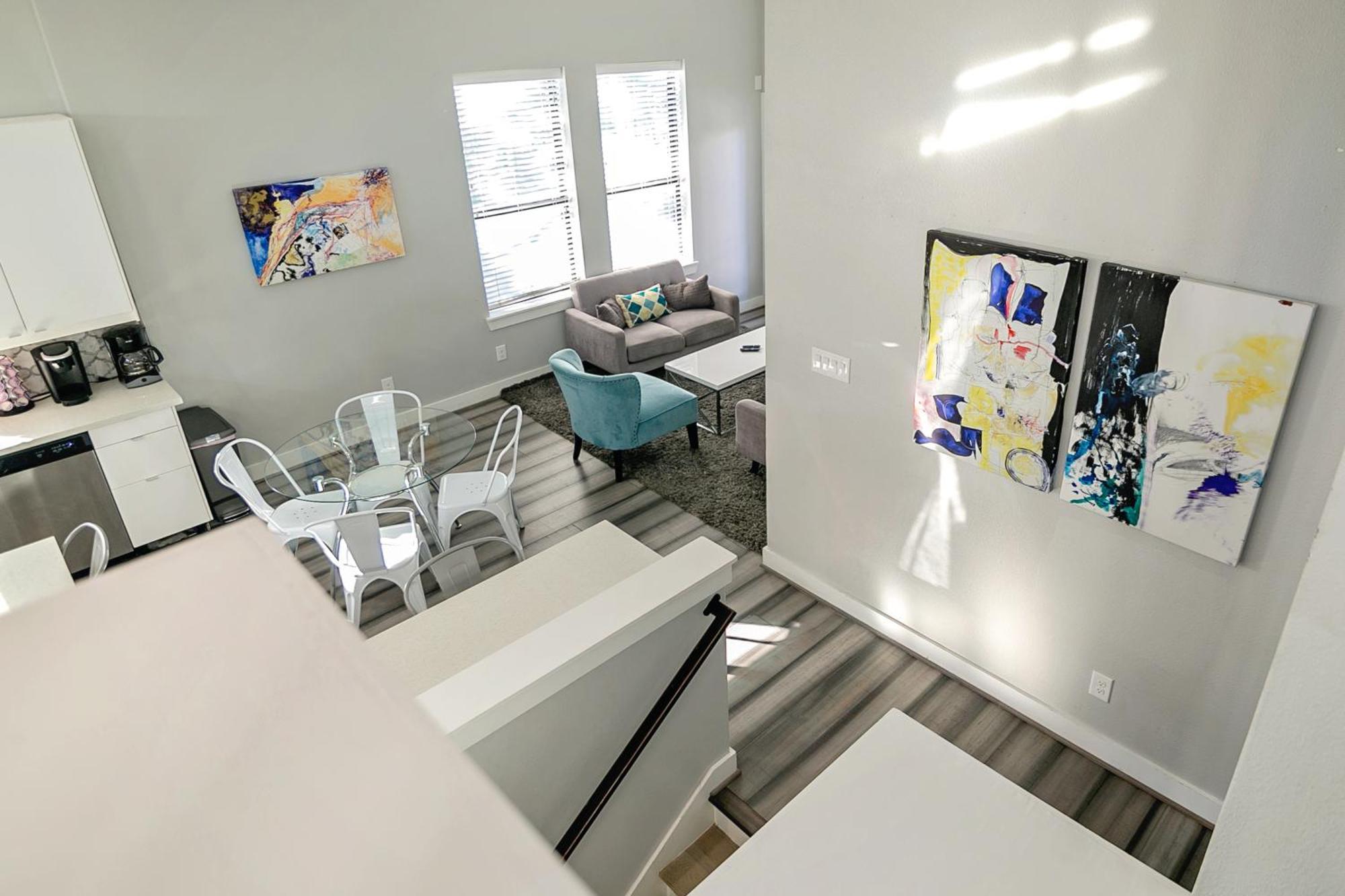 Montrose Guesthouse Suites By Dunyha Houston Ngoại thất bức ảnh